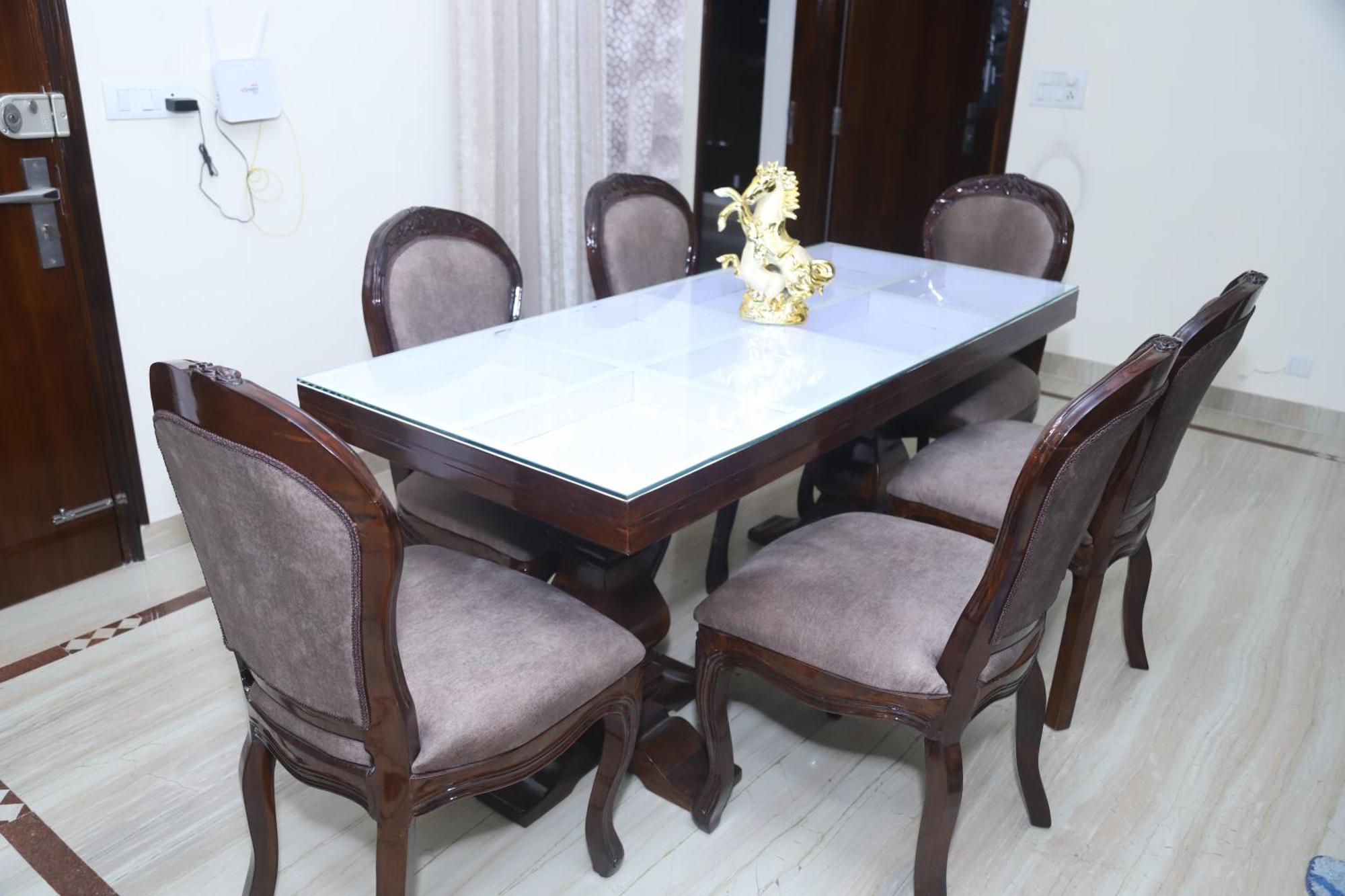 Divine India Service Apartment 3Bhk,B57 Sarita Vihar,Apollo Nuova Delhi Esterno foto